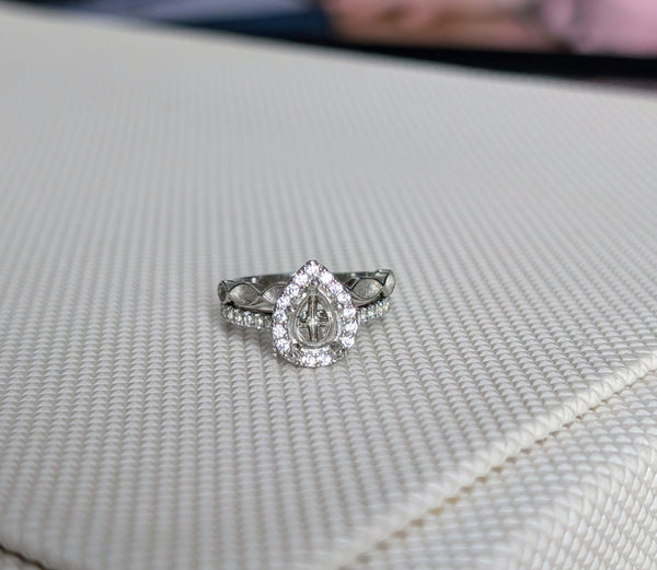 Anna Ring with Princess Band