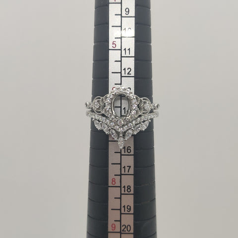 Emberly Ring multiple sizes available